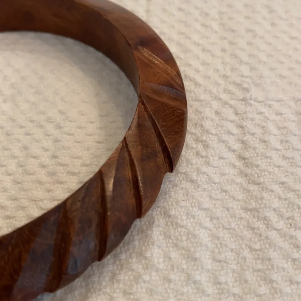 Wooden Bangle Bracelet Carved Fluted Brown Vintage Retro Designer Boho Western